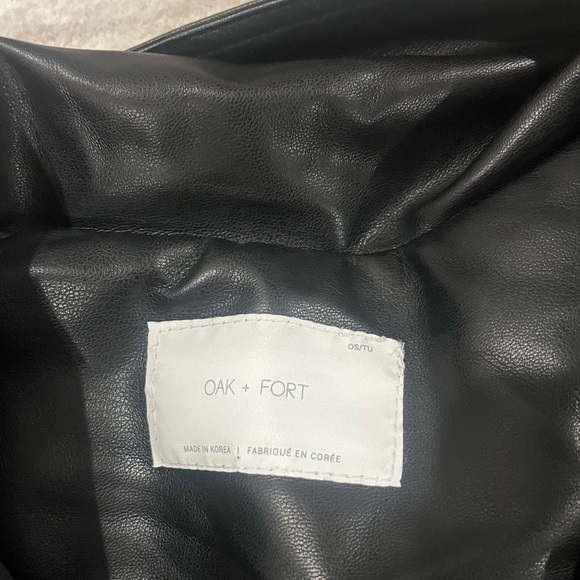 OAK + FORT
Coat 4021 vegan leather black trench coat - Picture 3 of 7